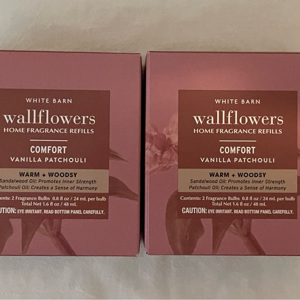 2 BATH & BODY WORKS COMFORT WALLFLOWERS